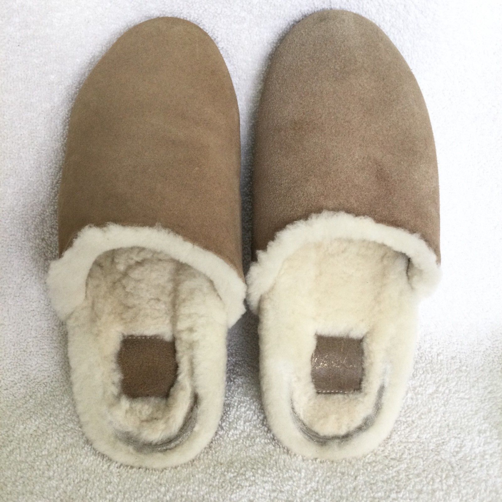 Beek Shearling Slippers Size 8 Closed Toe Clogs Suede Anthropology Tan Soft Vamp